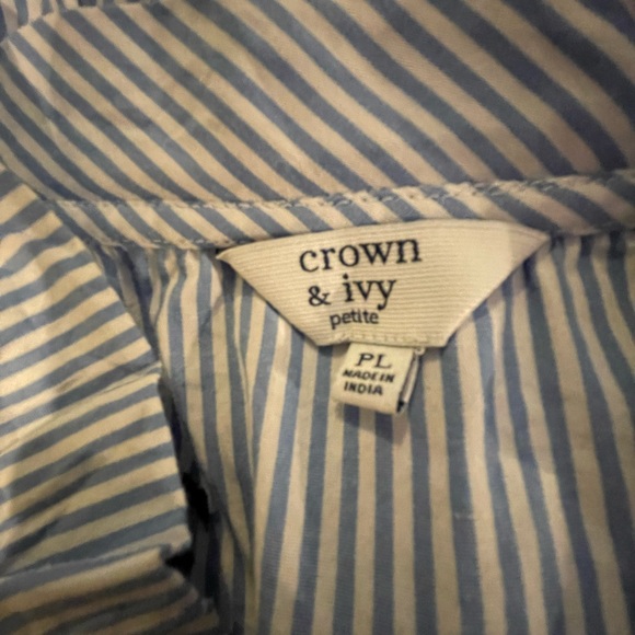 Crown & Ivy Pinstripes and Anchors Top PL - Picture 4 of 5
